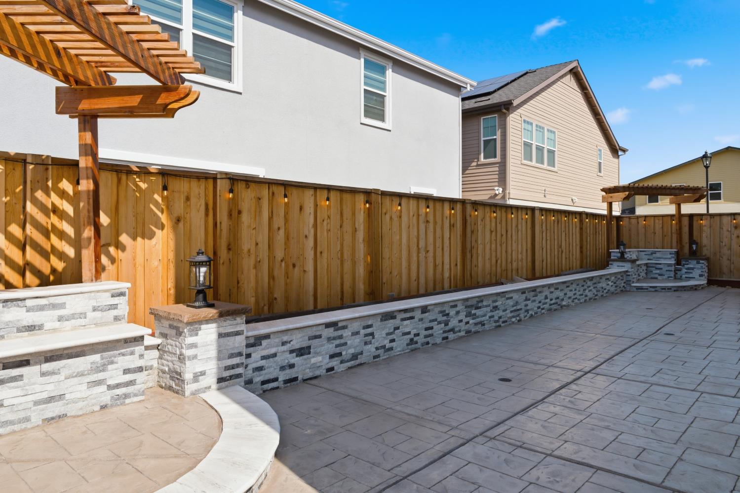 Property photo 43