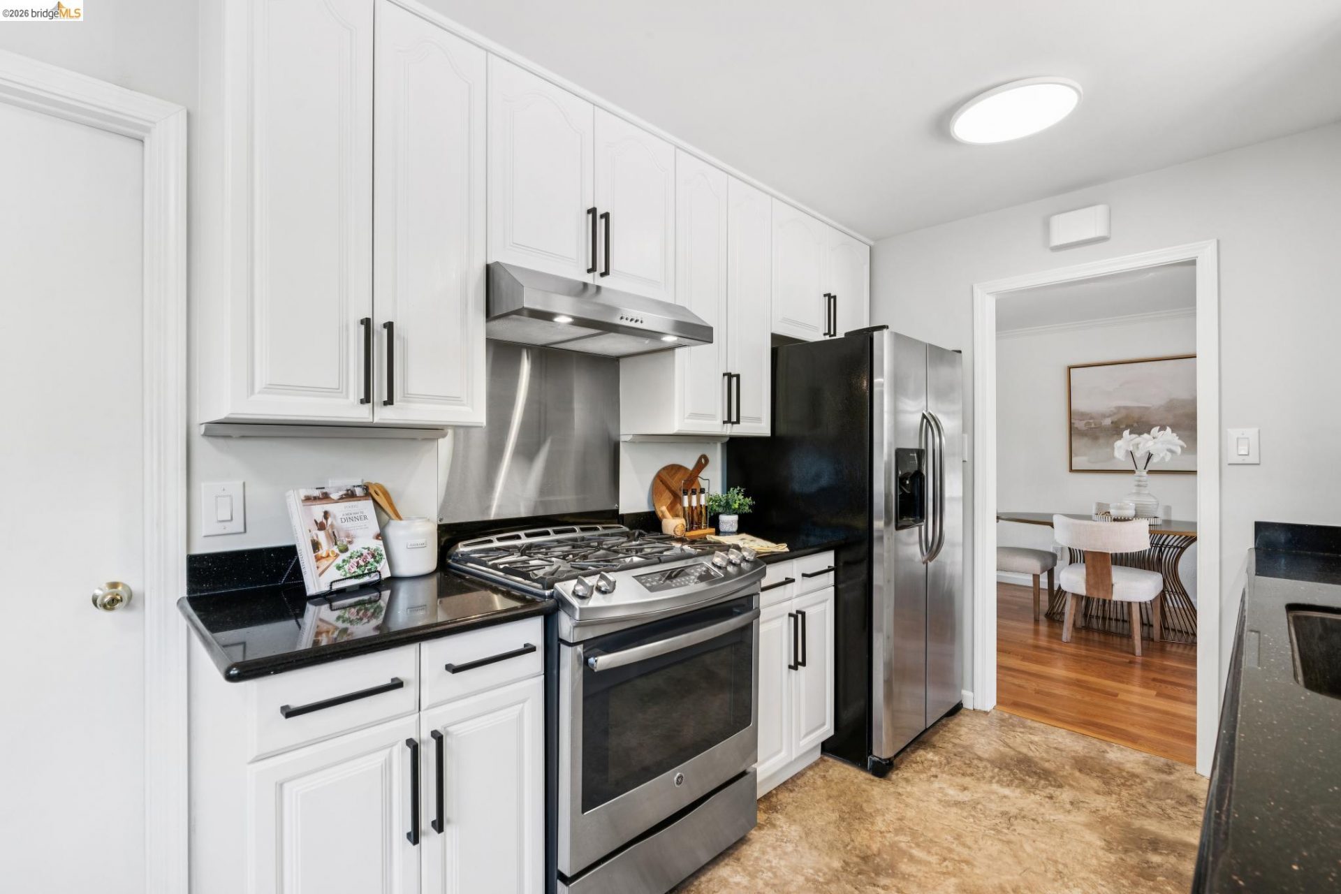 Property photo 24