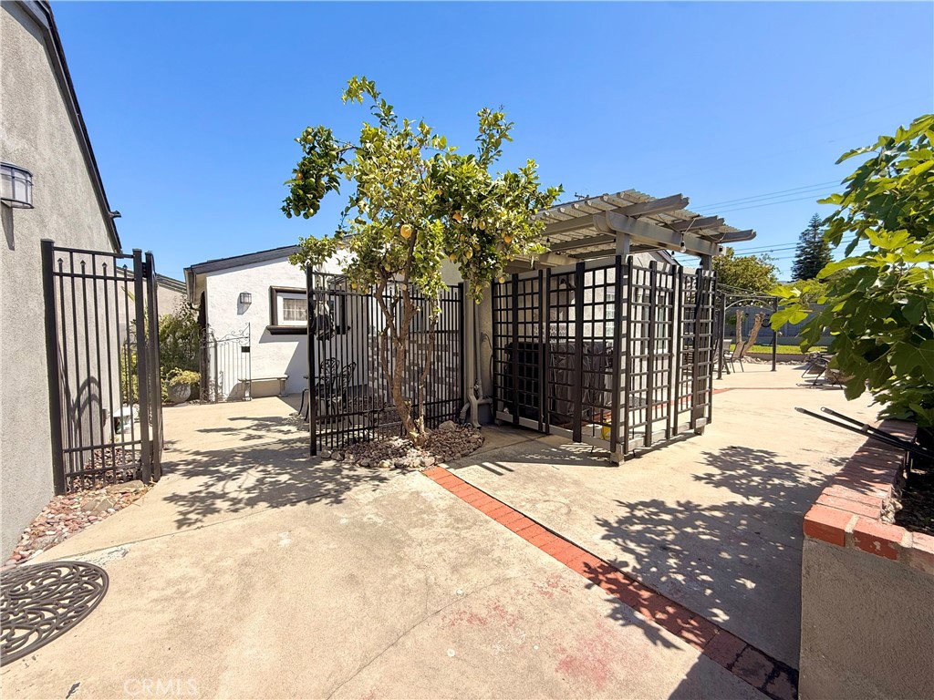 Property photo 30