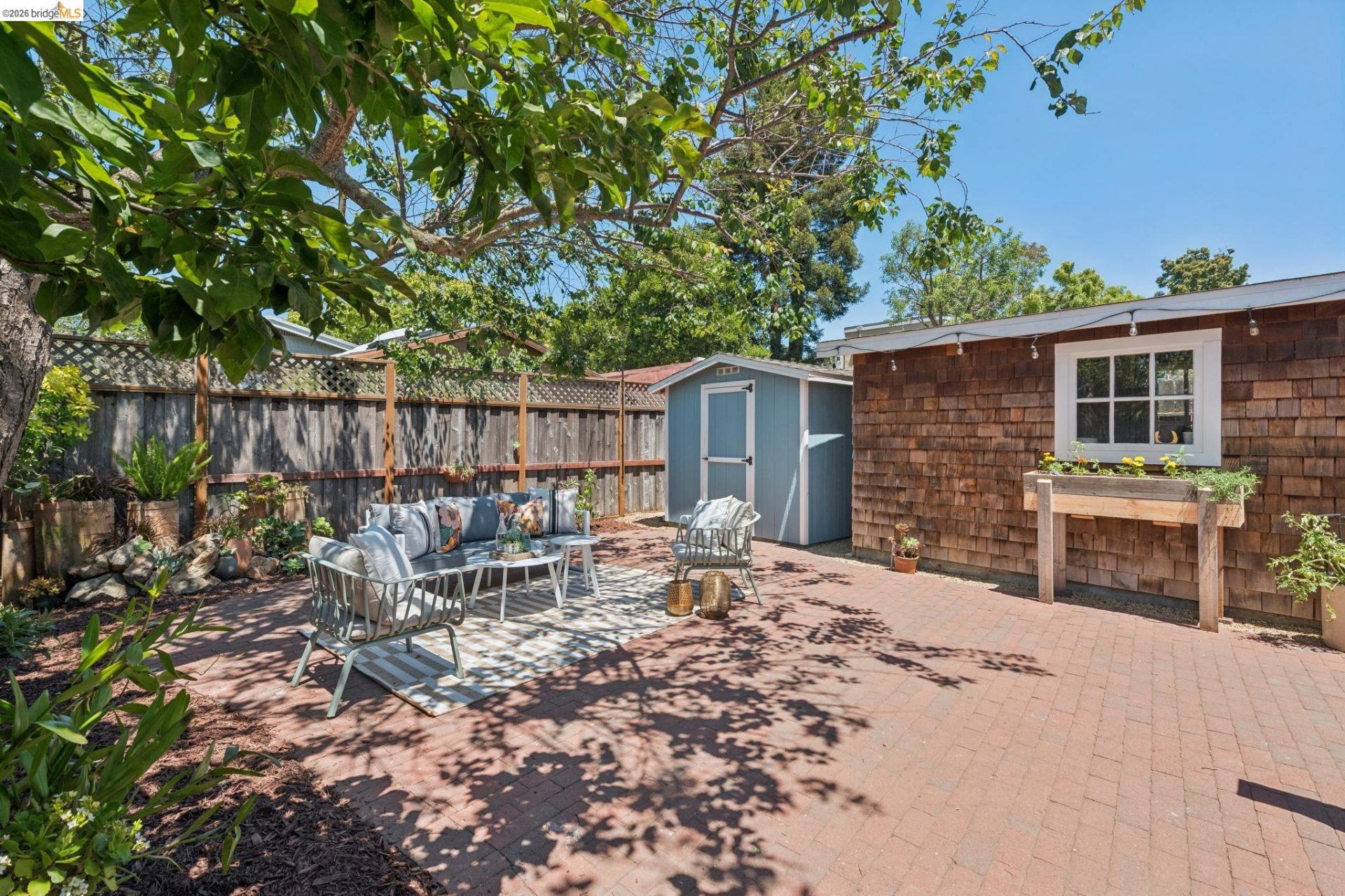 Property photo 35