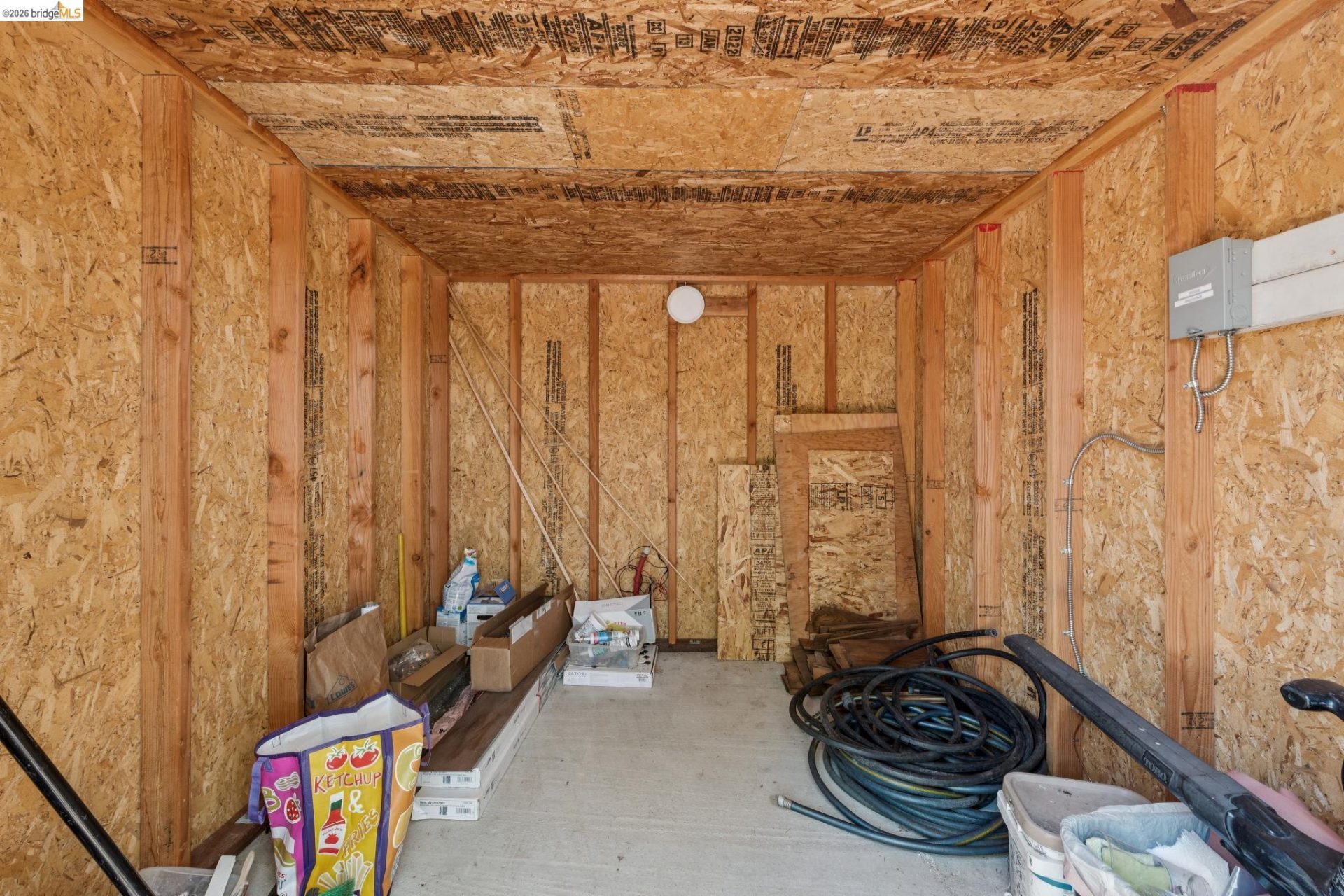 Property photo 44