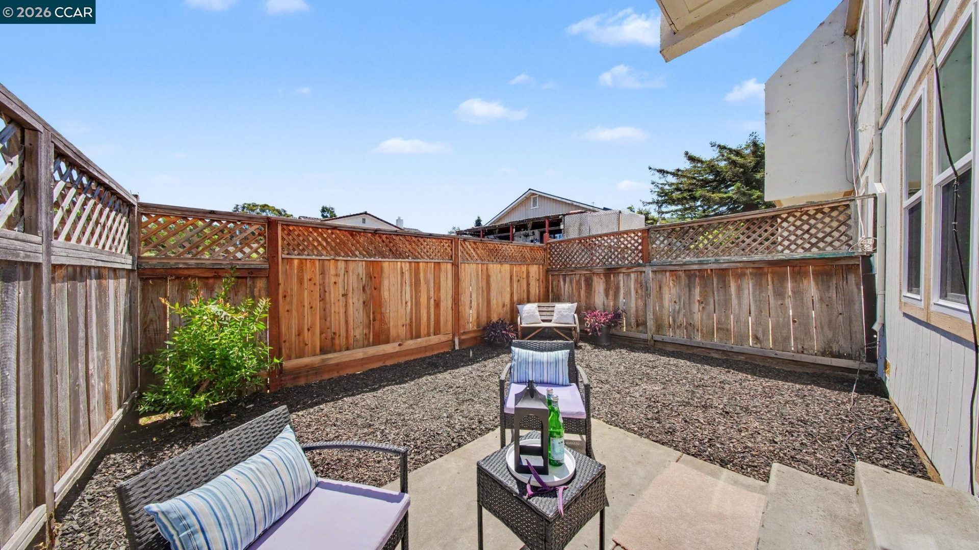 Property photo 32