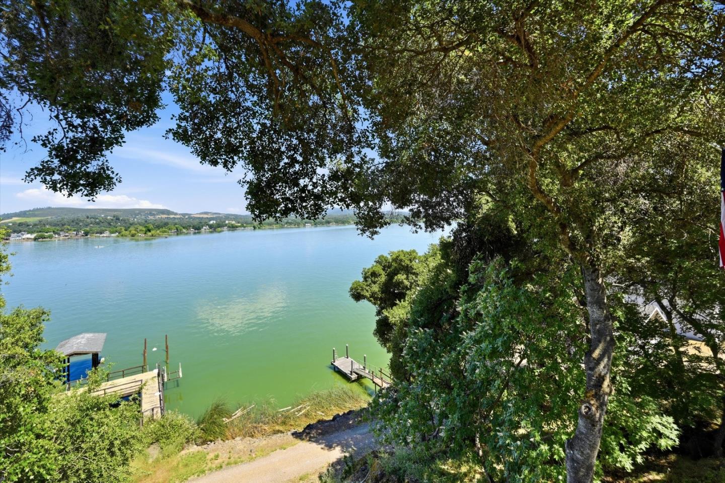 Property photo 20