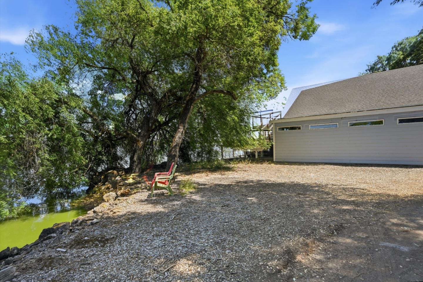 Property photo 31