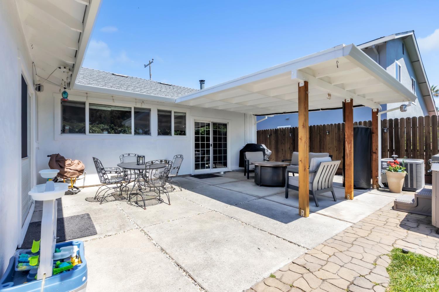 Property photo 38