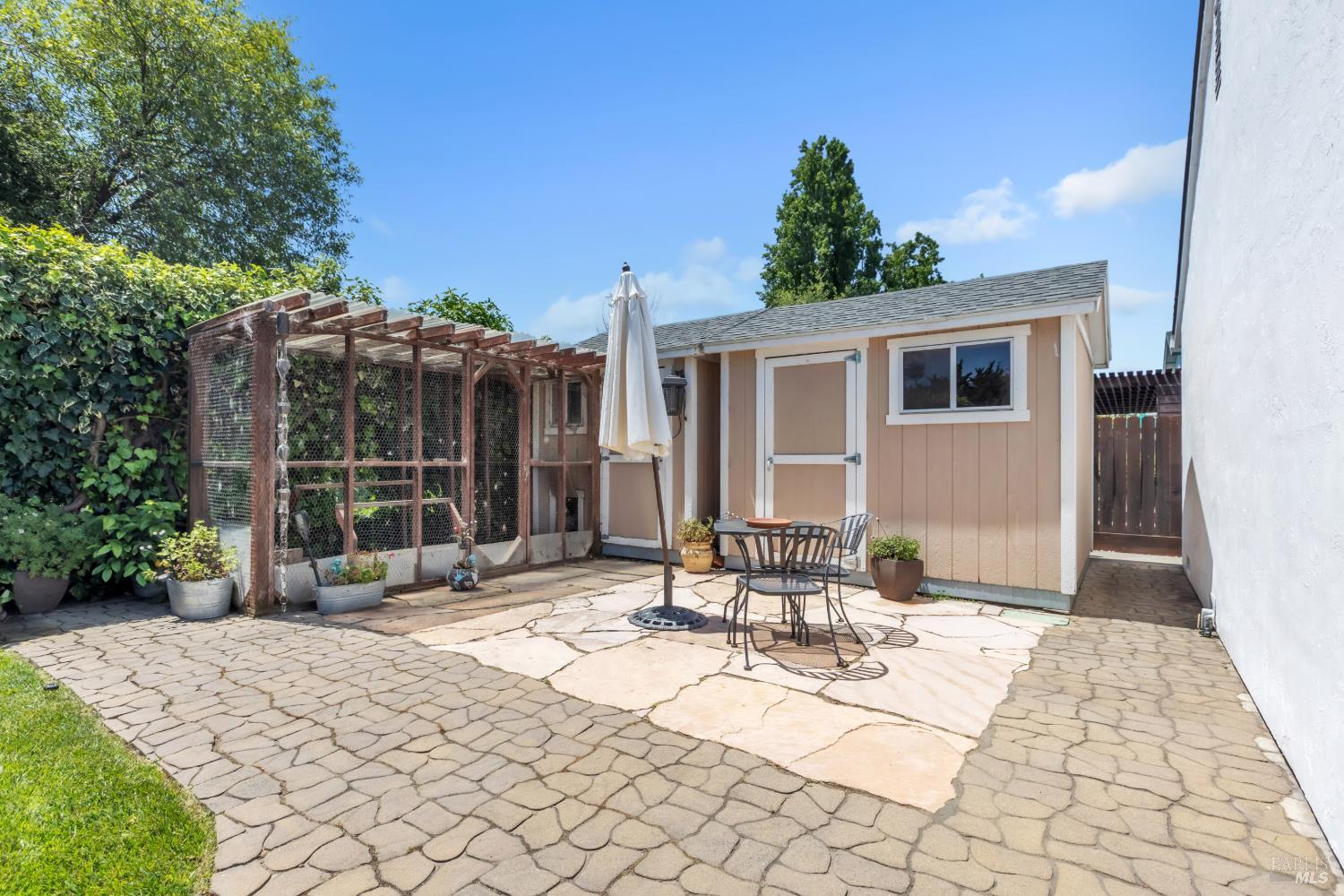 Property photo 42