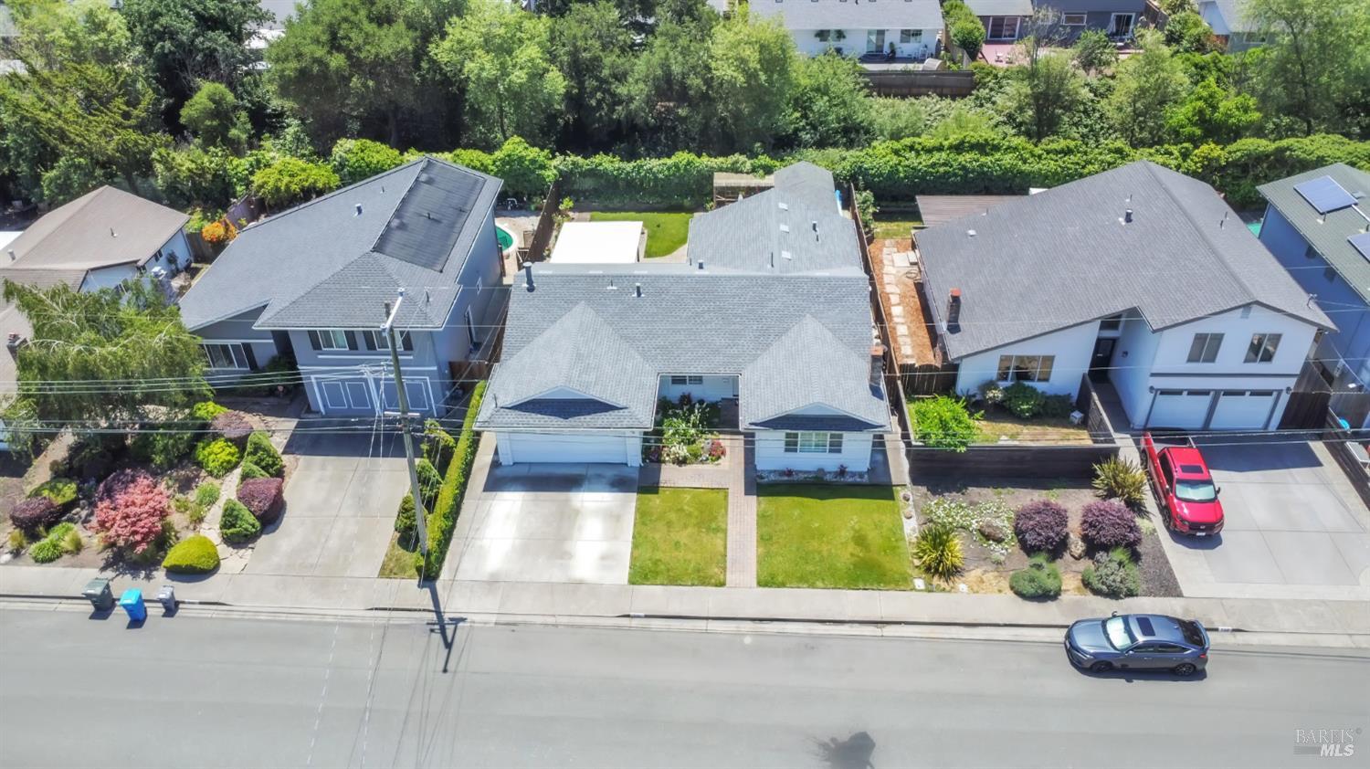 Property photo 43