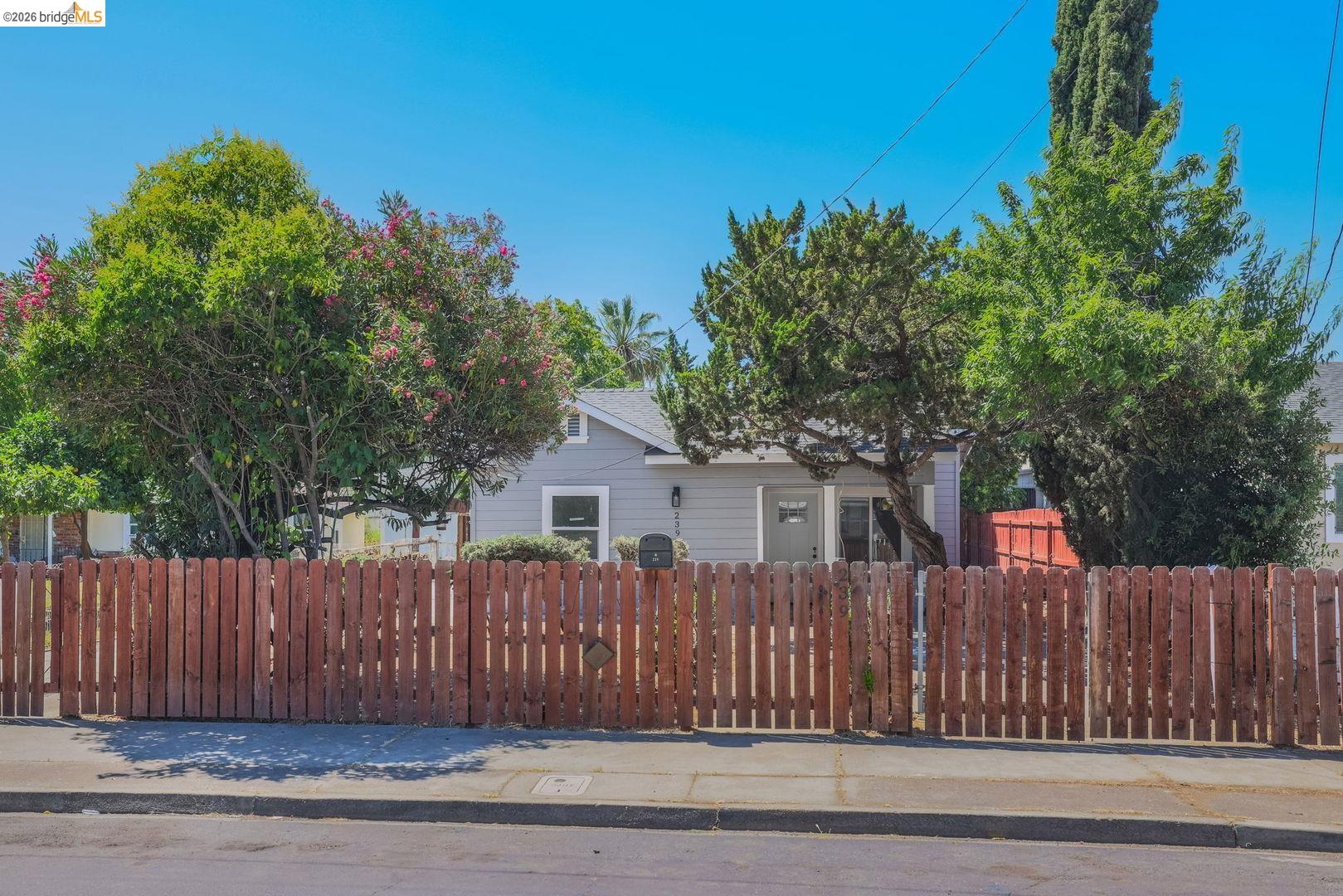 Property photo 36