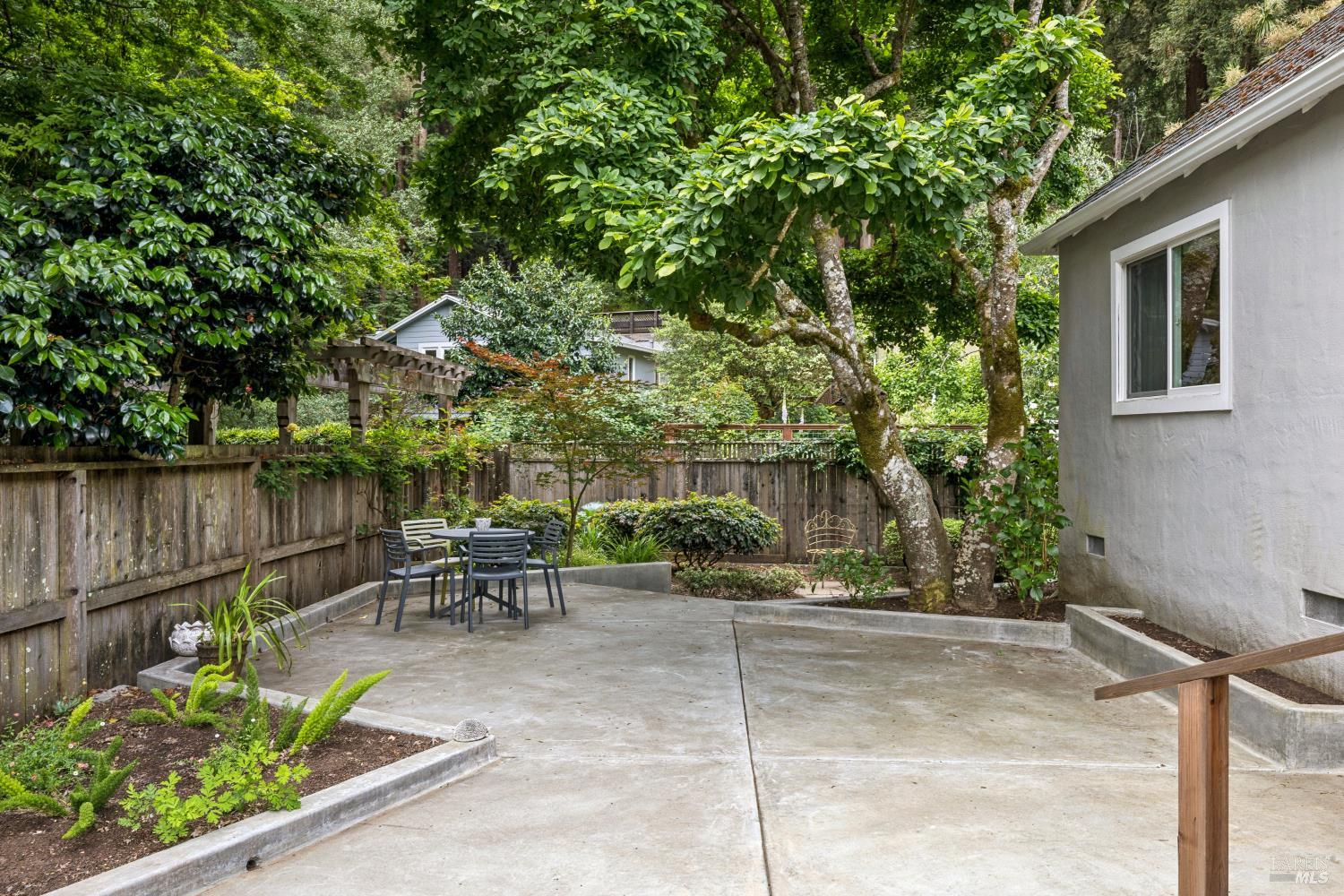 Property photo 32