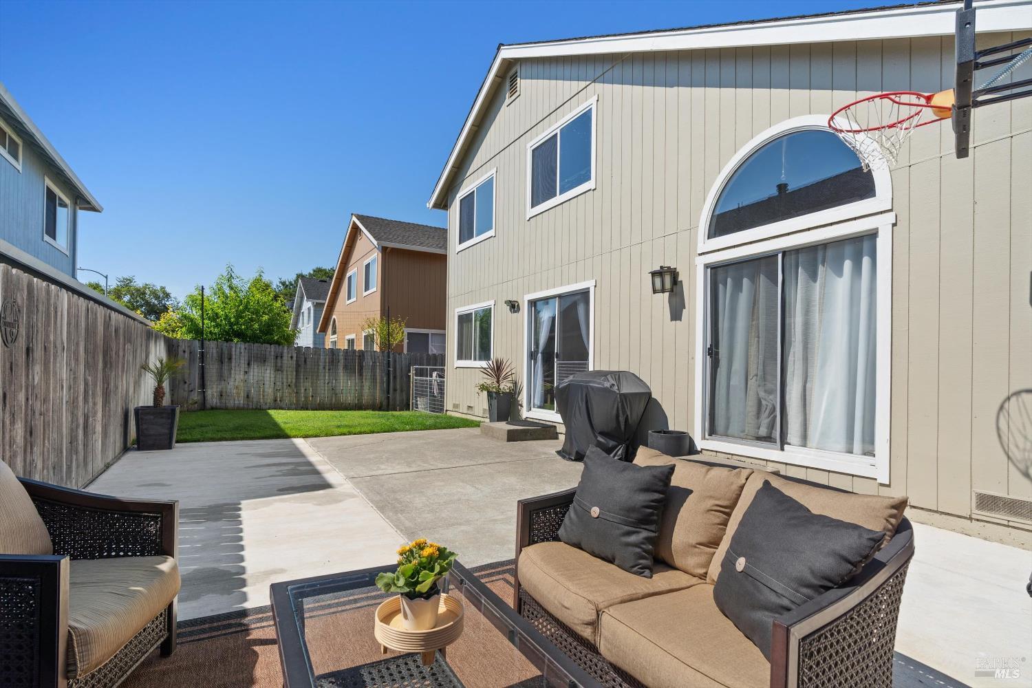 Property photo 28