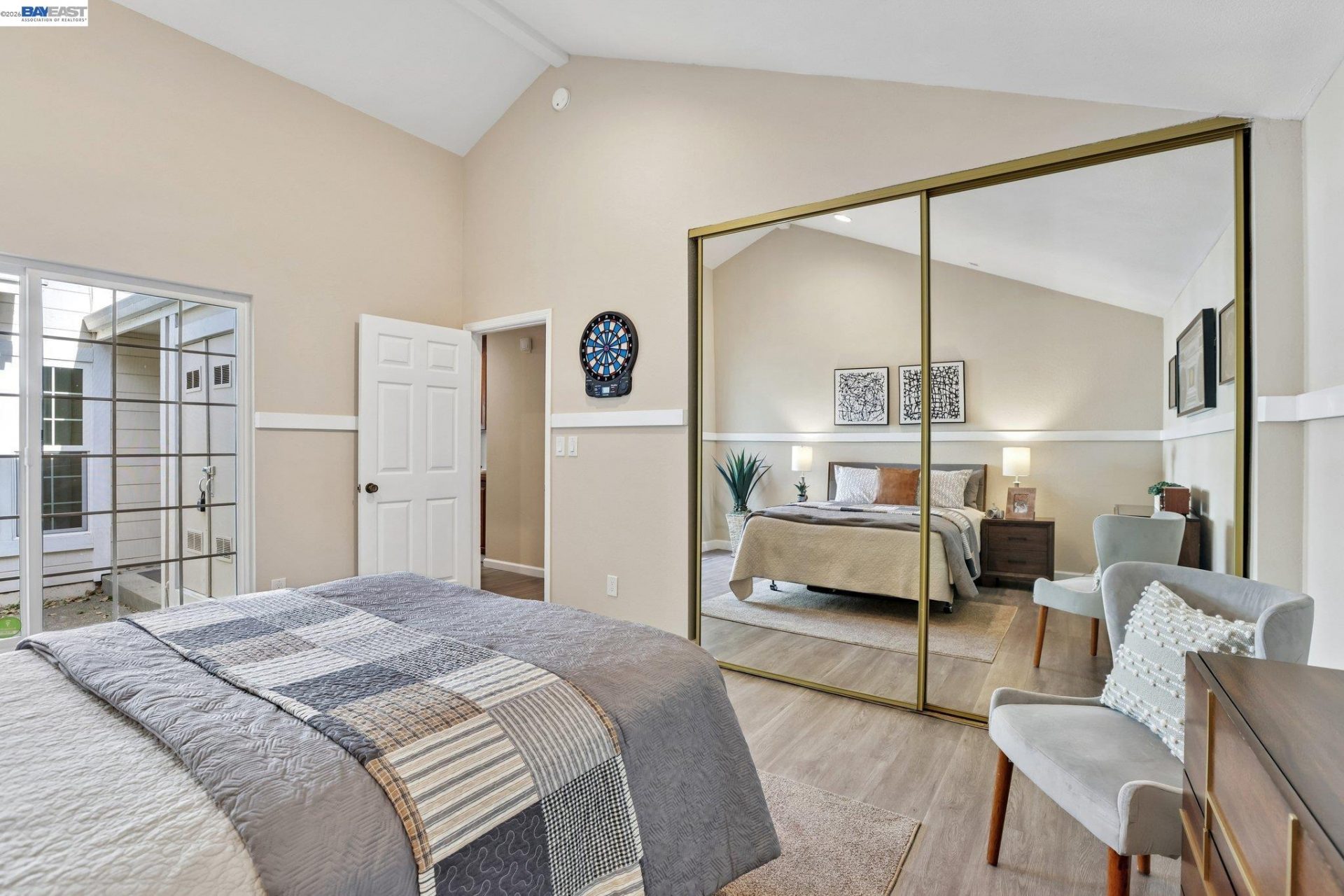Property photo 31