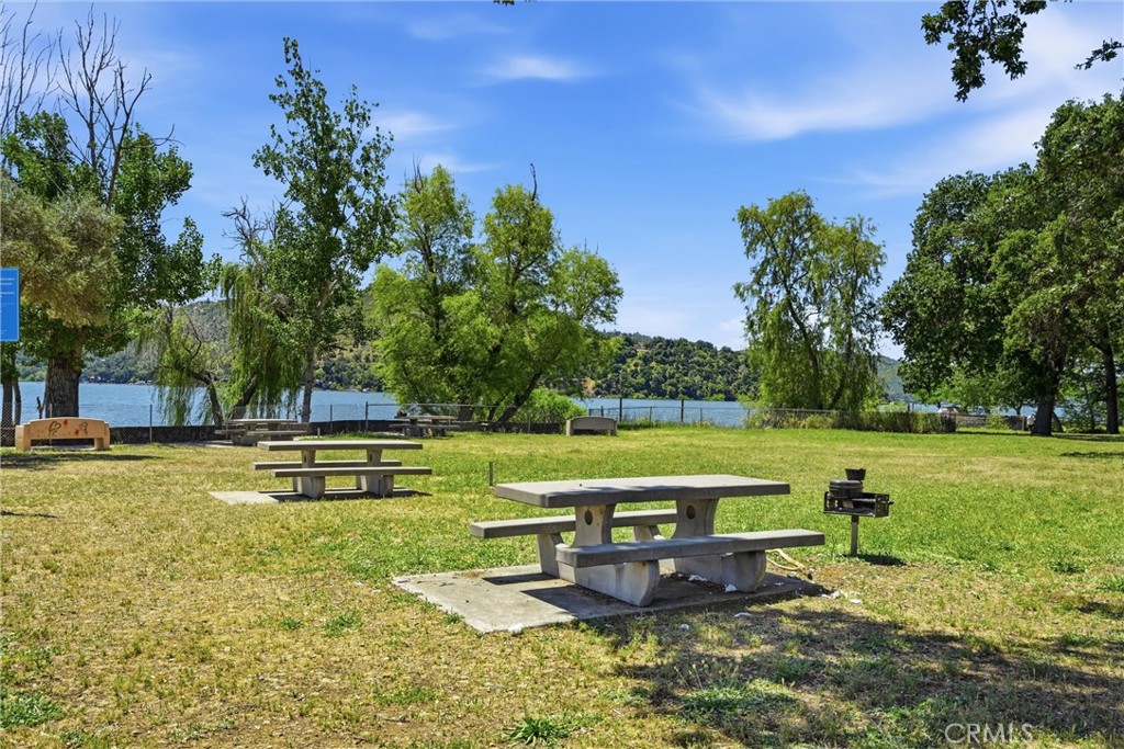 Property photo 23
