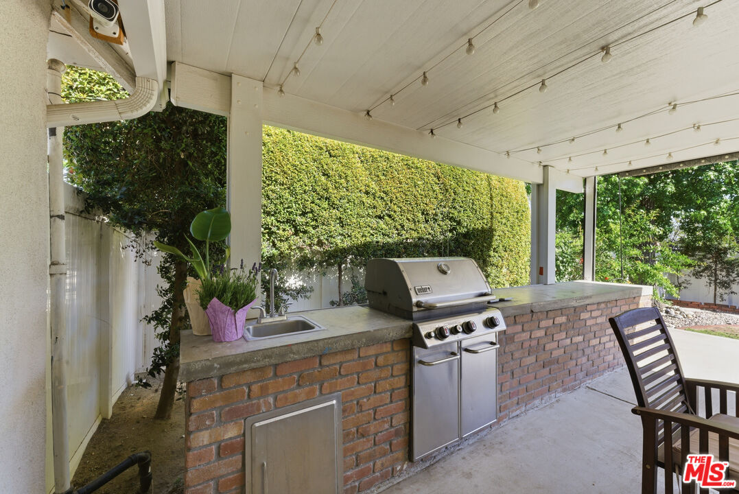 Property photo 44