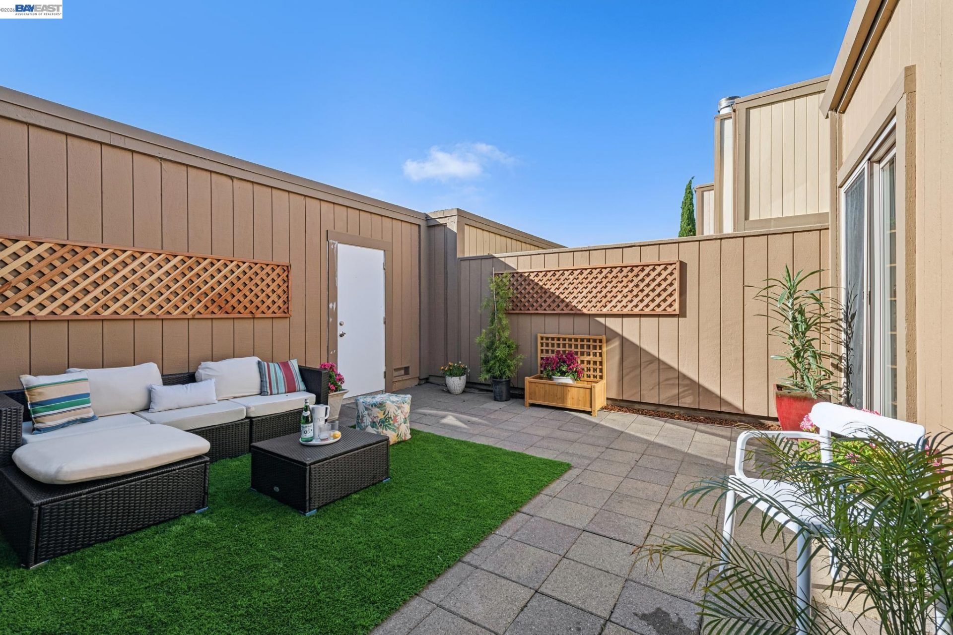 Property photo 32