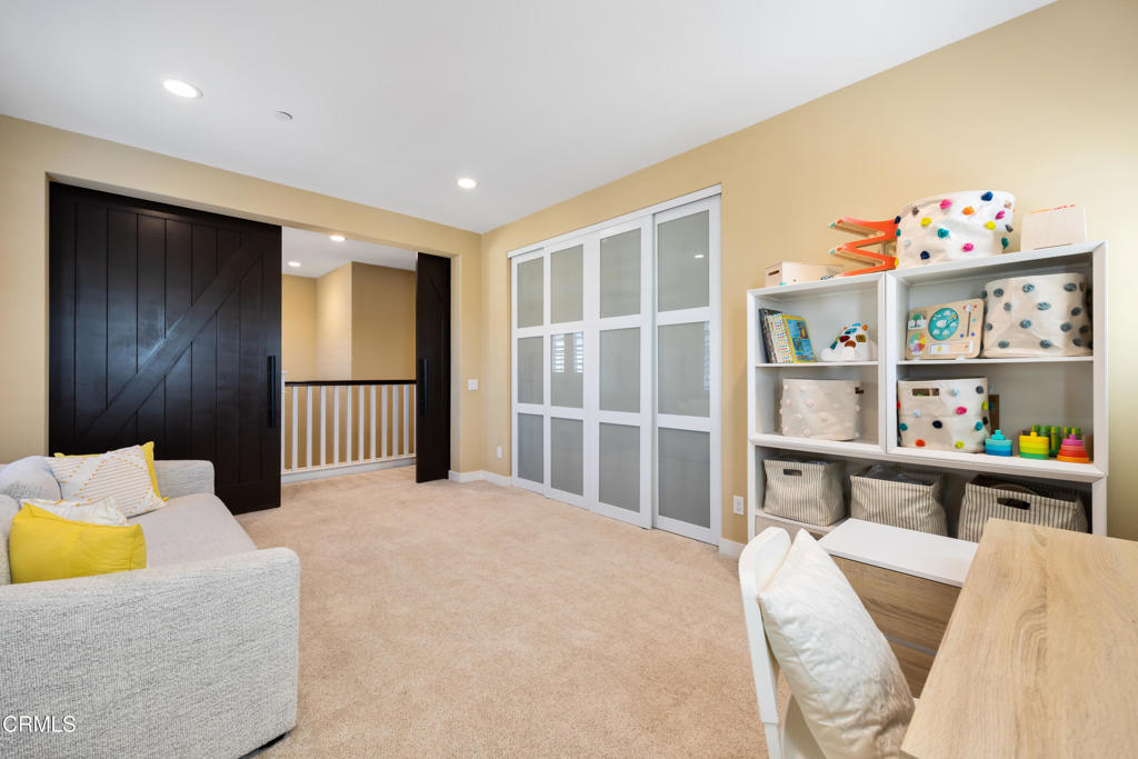 Property photo 32