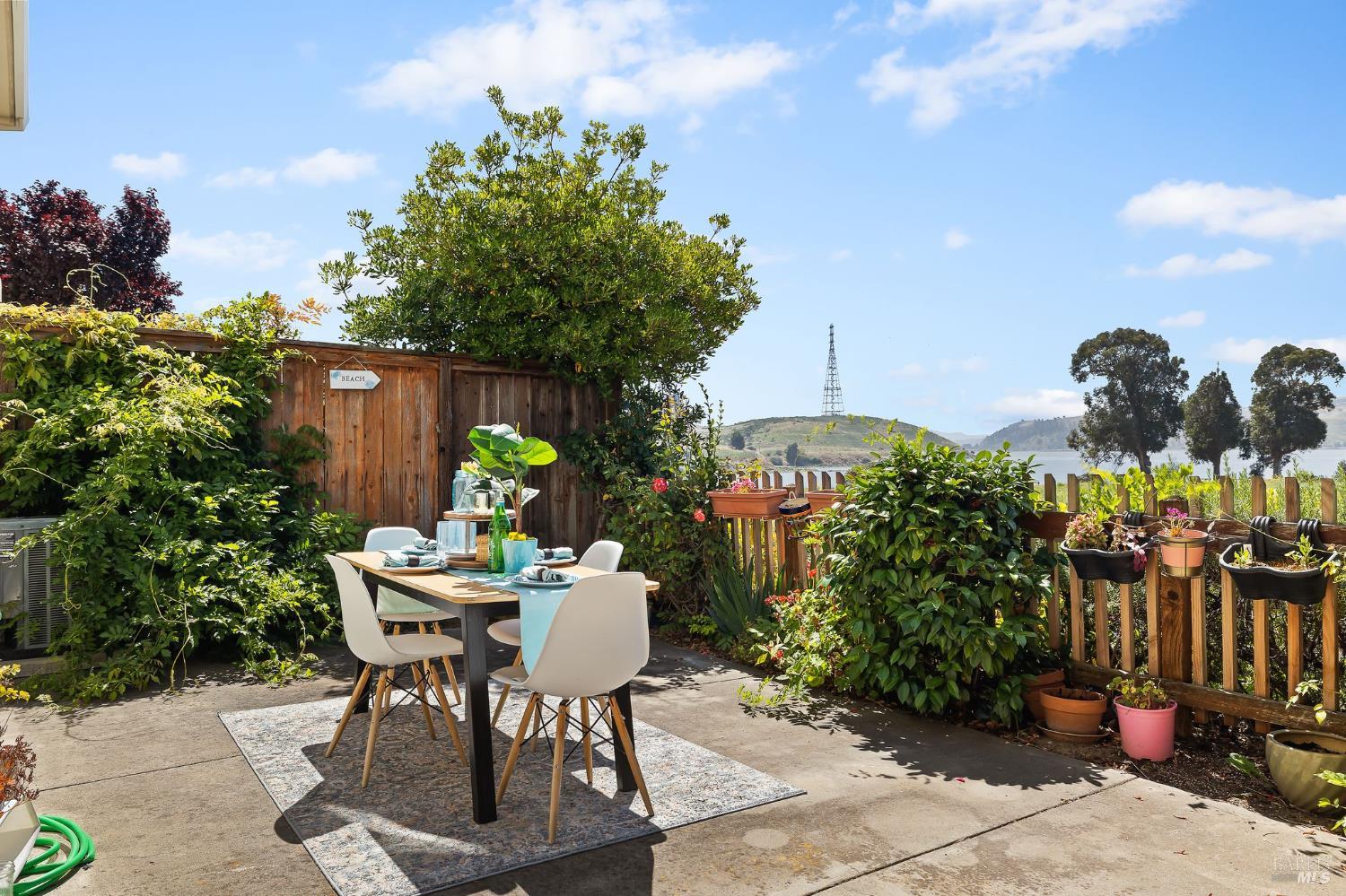 Property photo 38