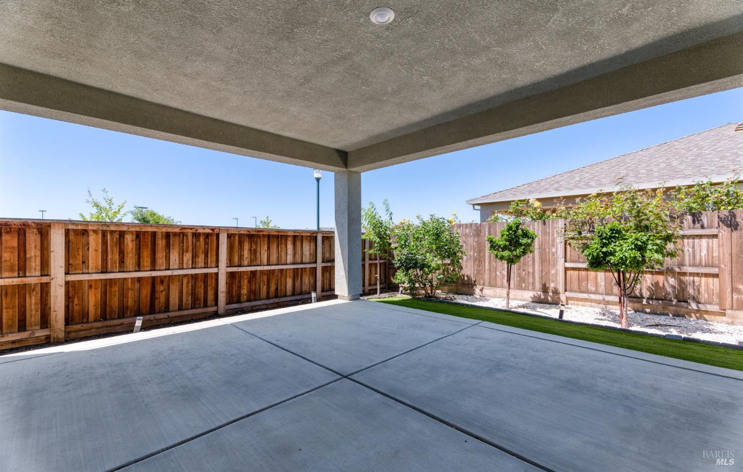 Property photo 27