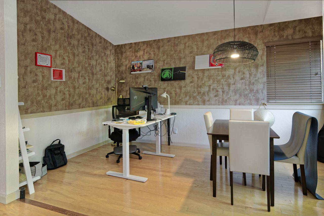 Property photo 24