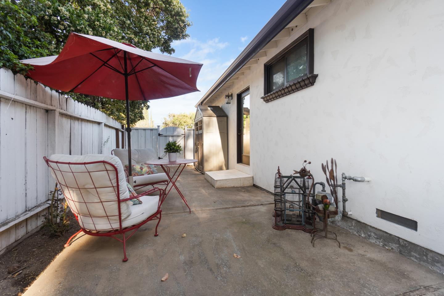 Property photo 50