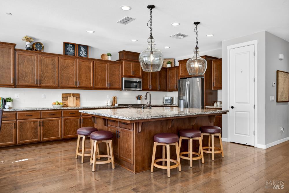 Property photo 24