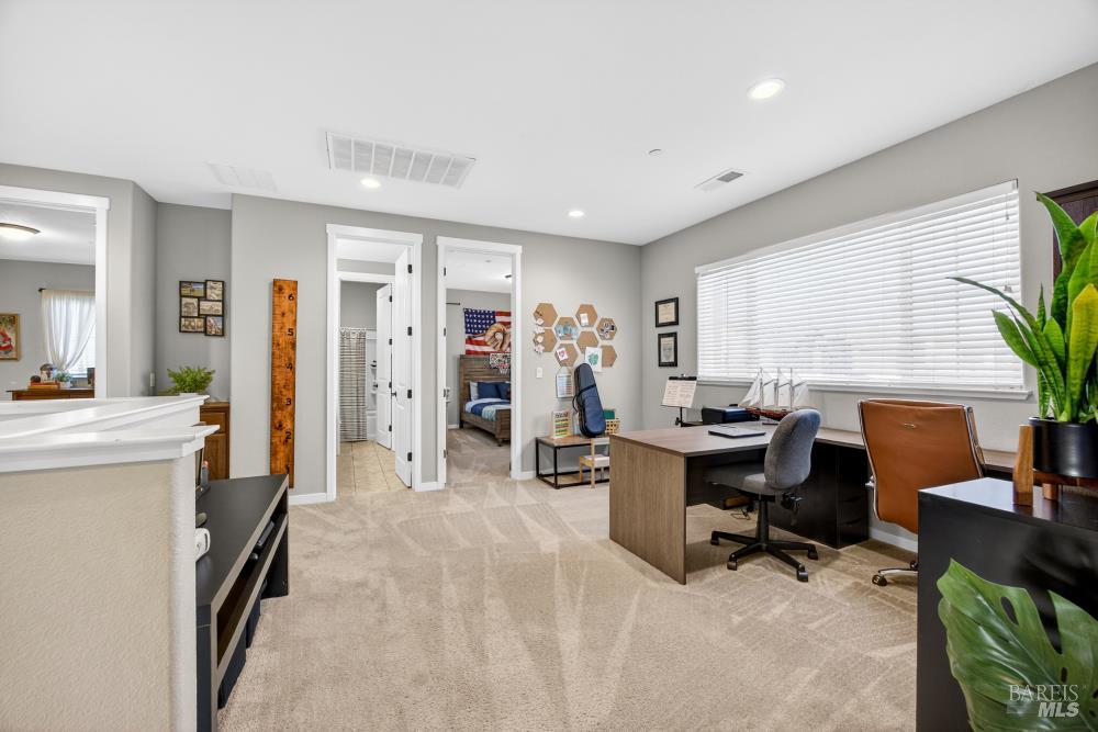 Property photo 37