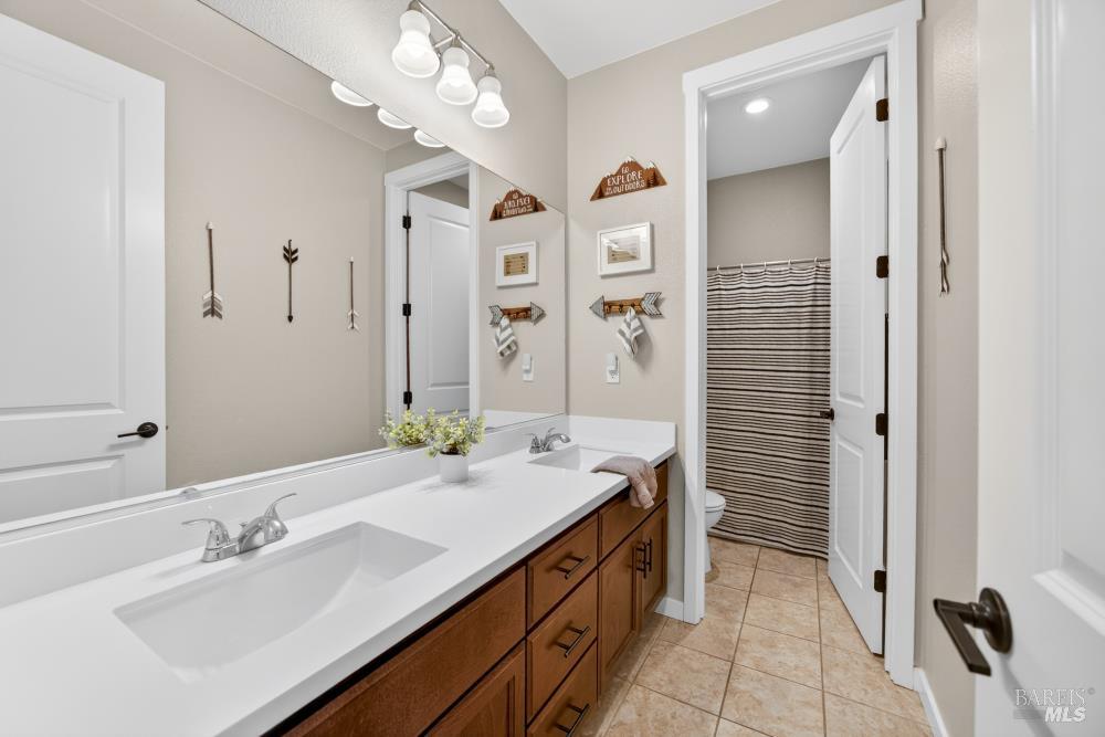 Property photo 44