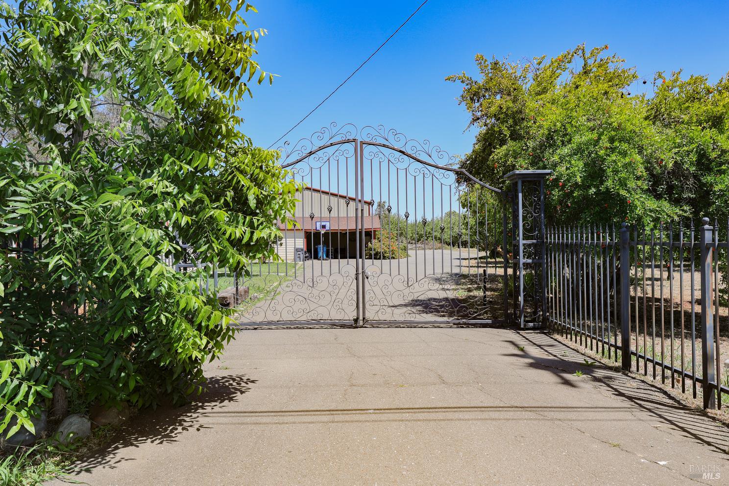 Property photo 46