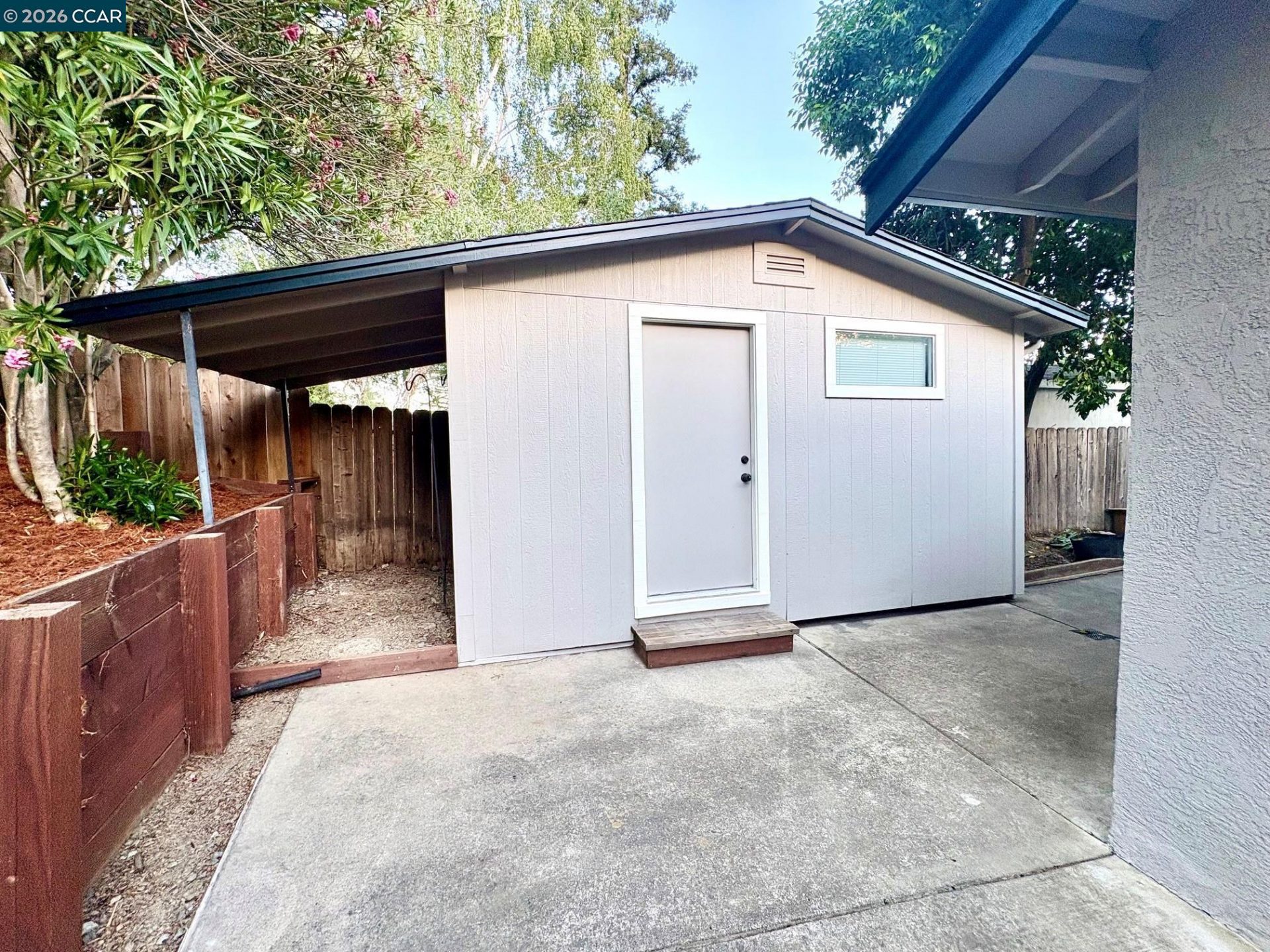Property photo 35
