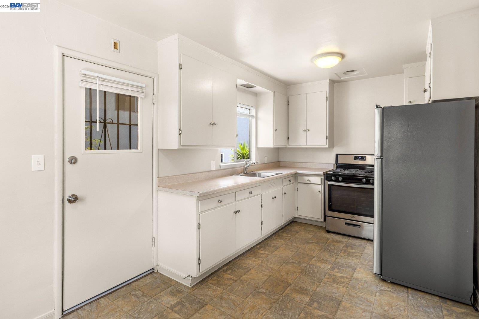Property photo 50