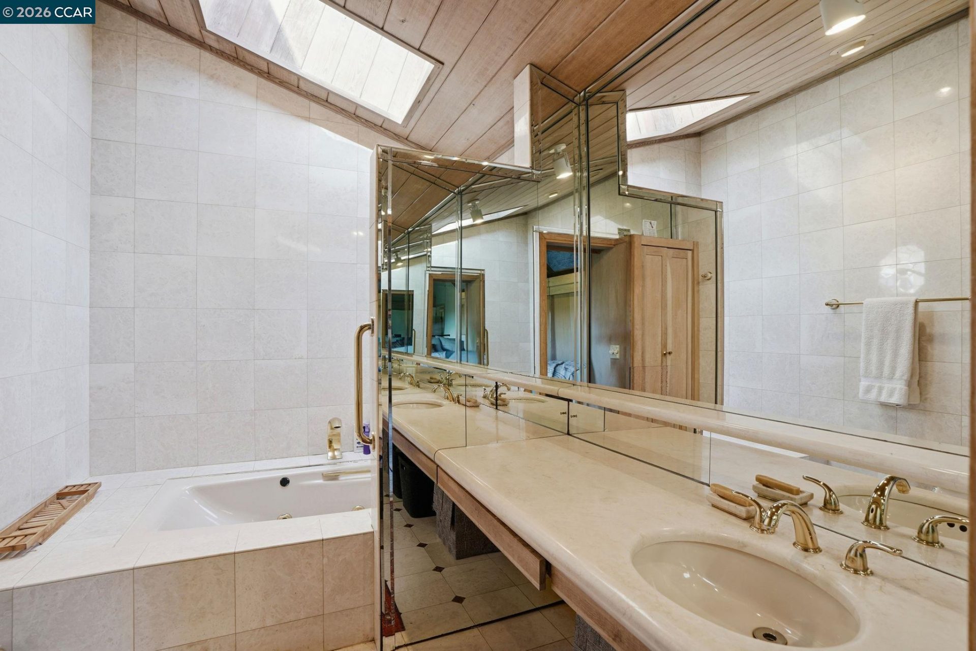 Property photo 50