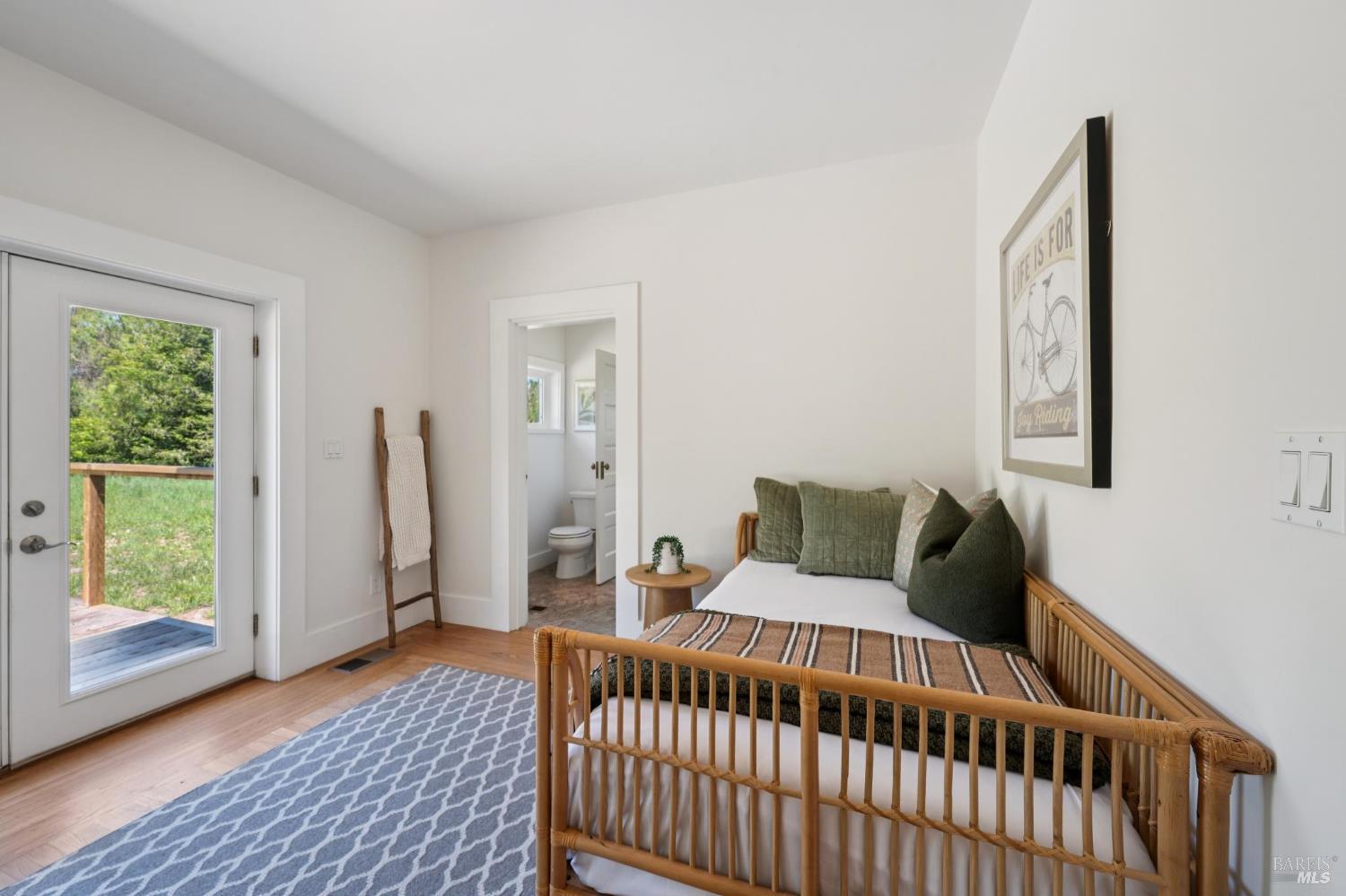Property photo 36