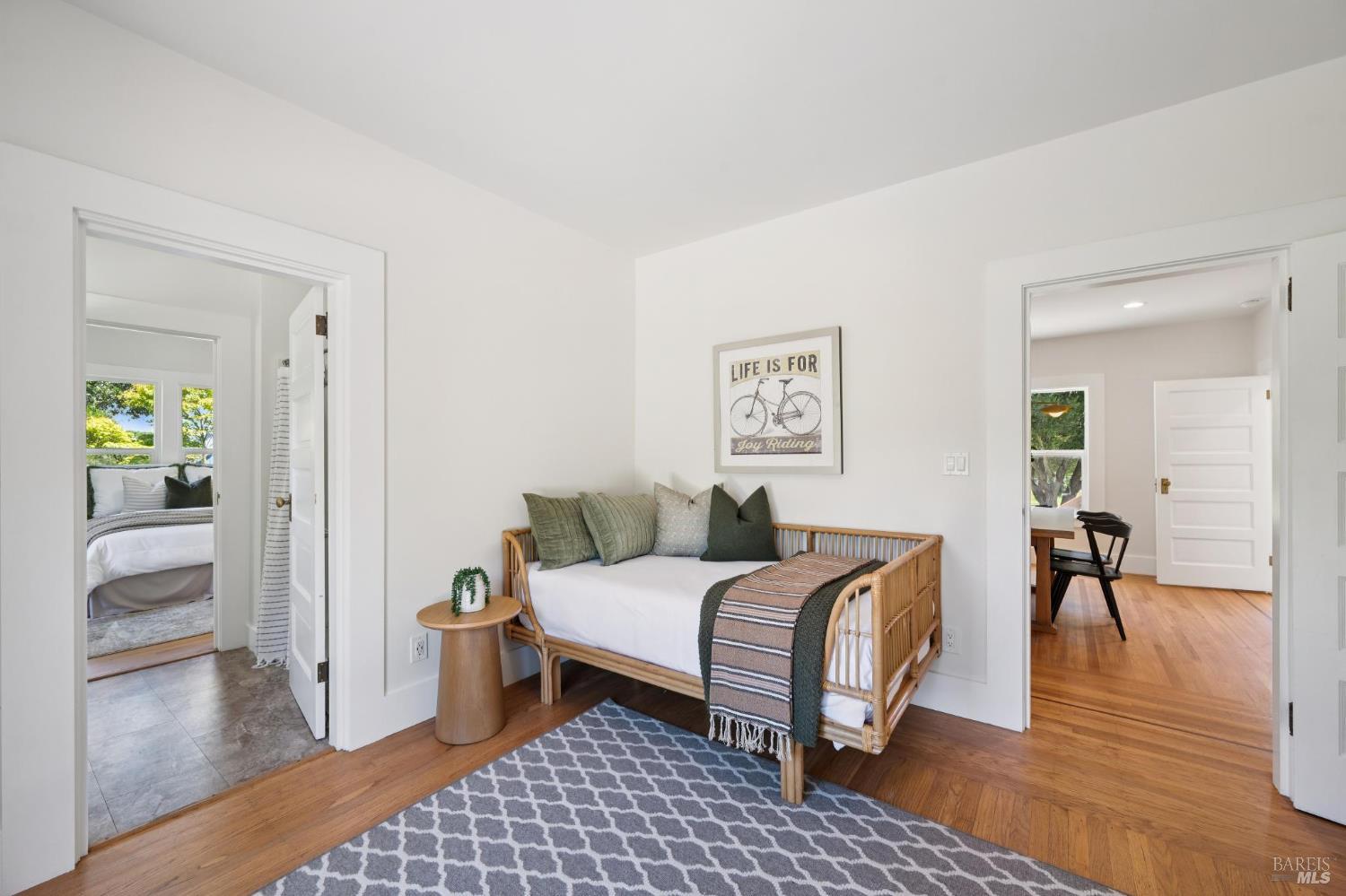 Property photo 37