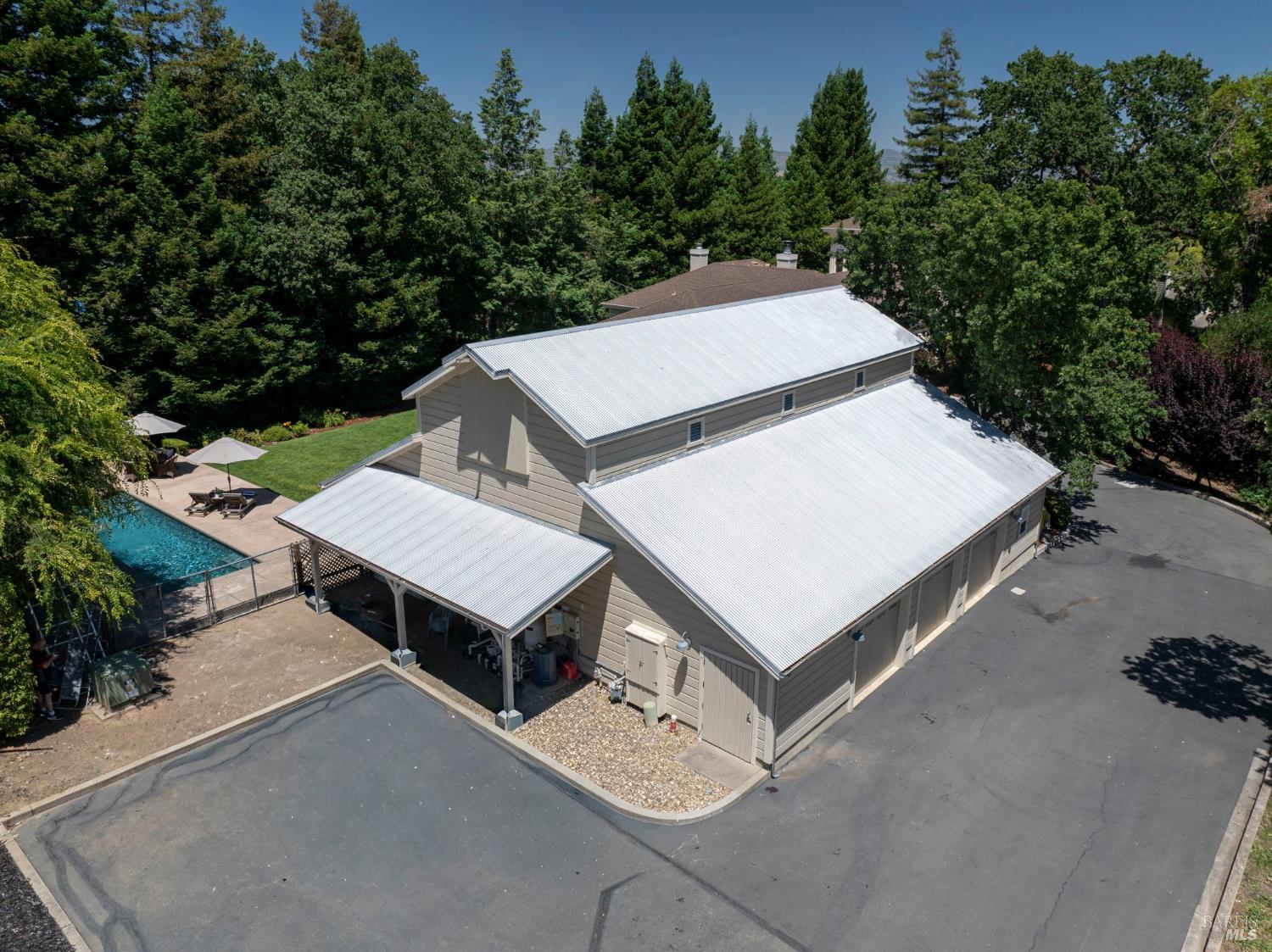 Property photo 44