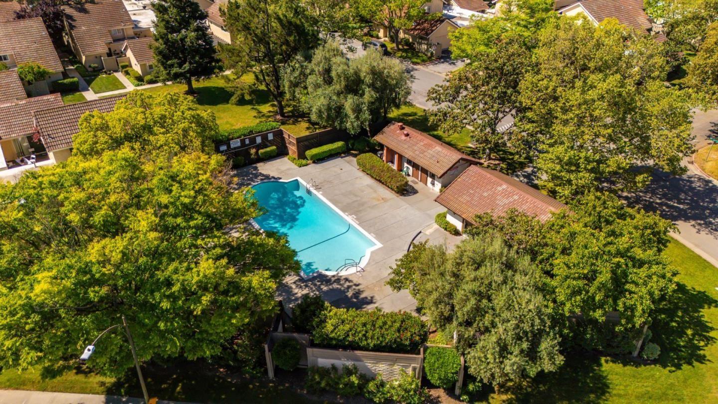 Property photo 40