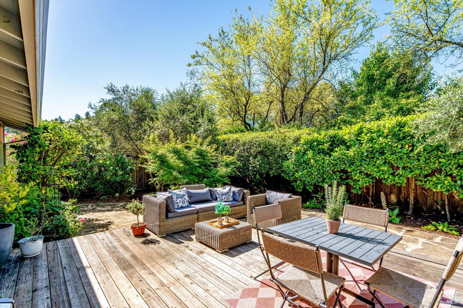 Property photo 33