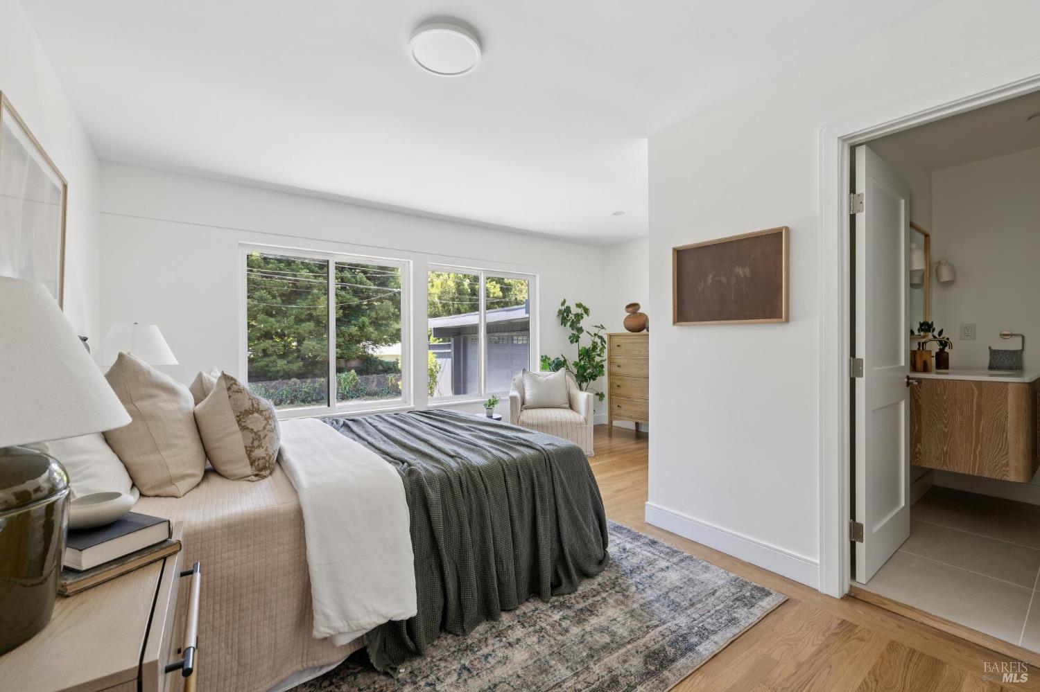 Property photo 50
