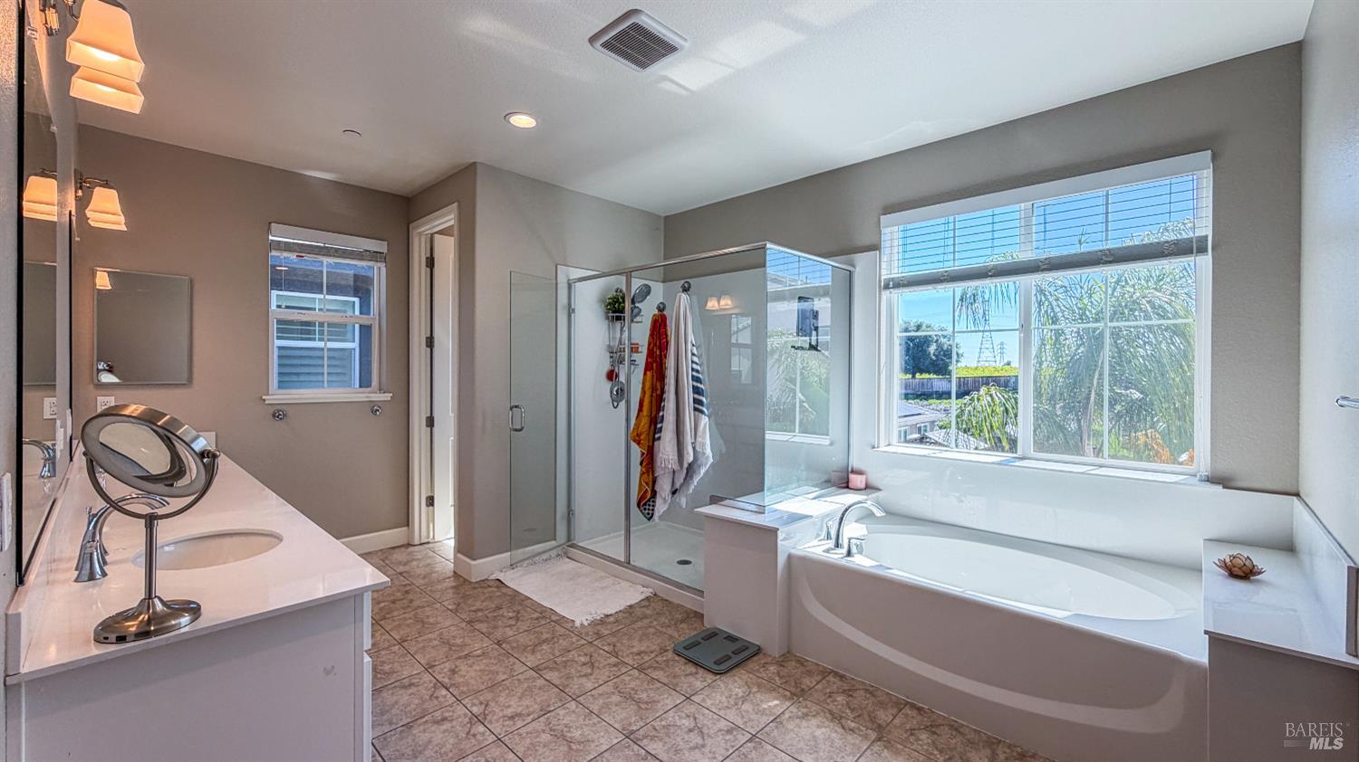 Property photo 50