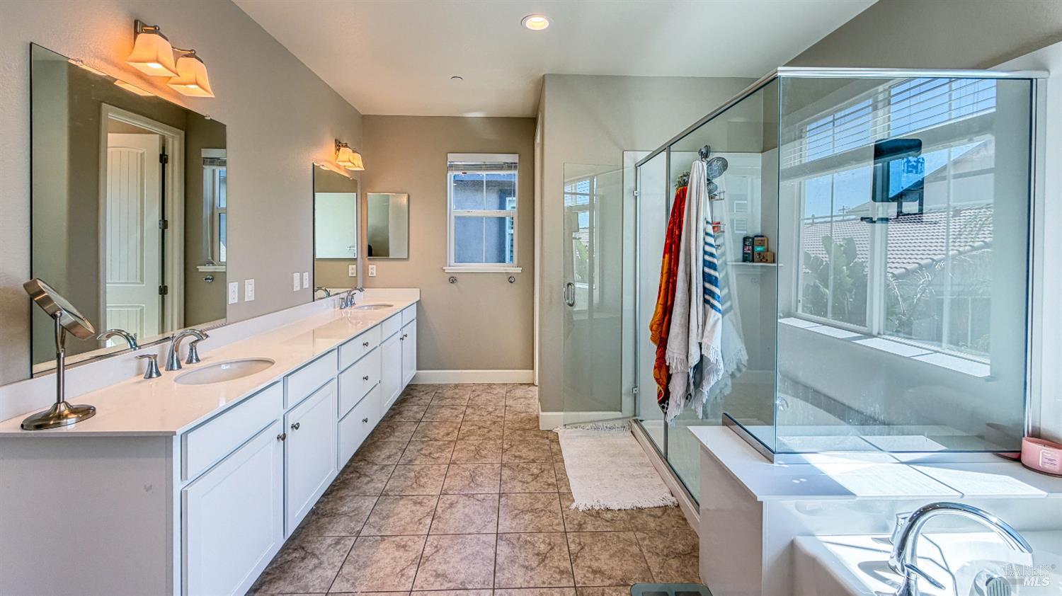 Property photo 51