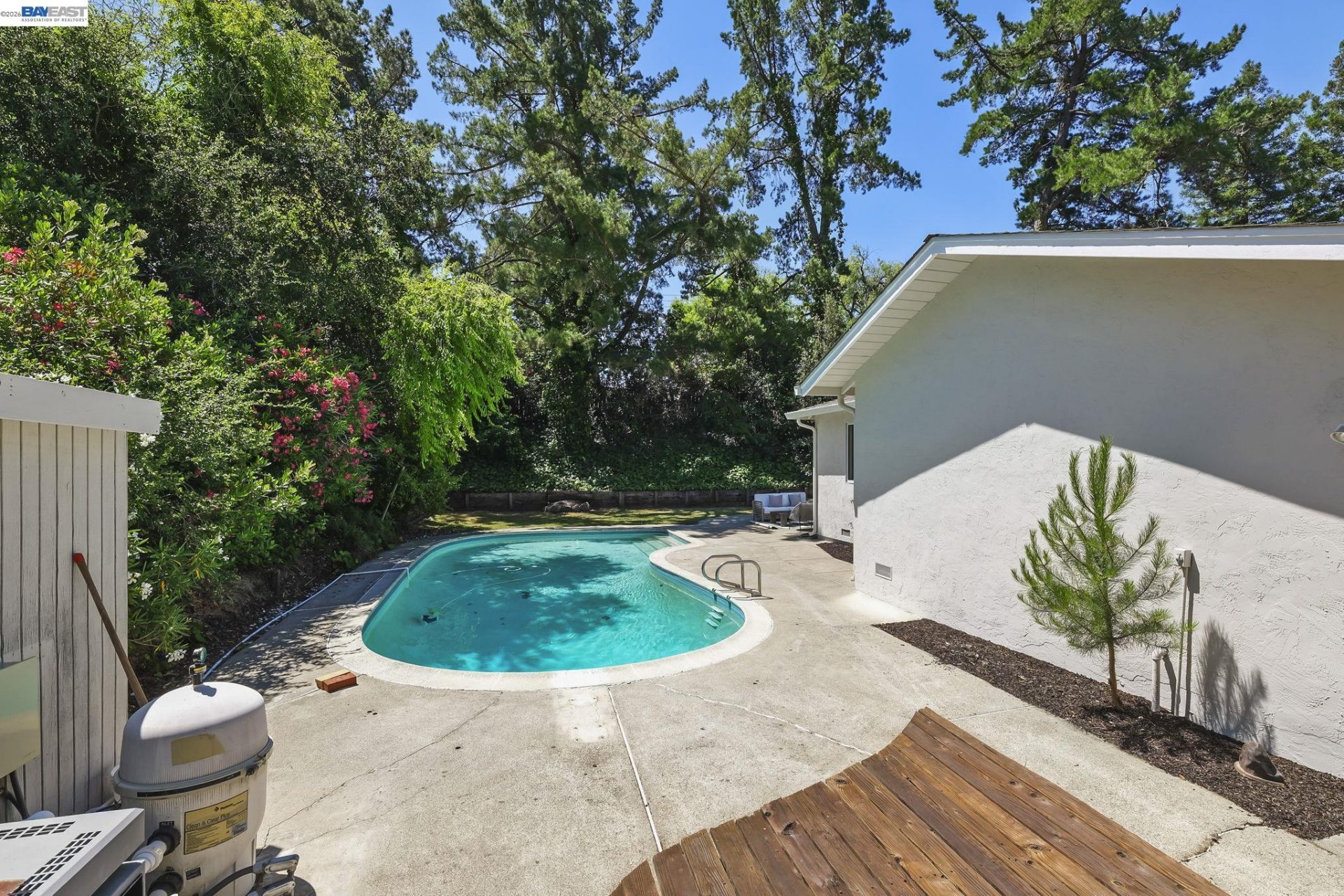 Property photo 25