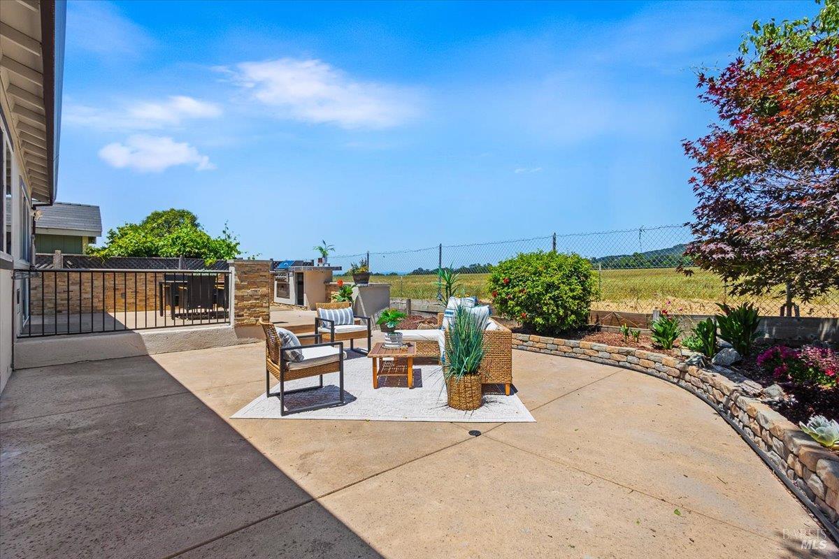 Property photo 44