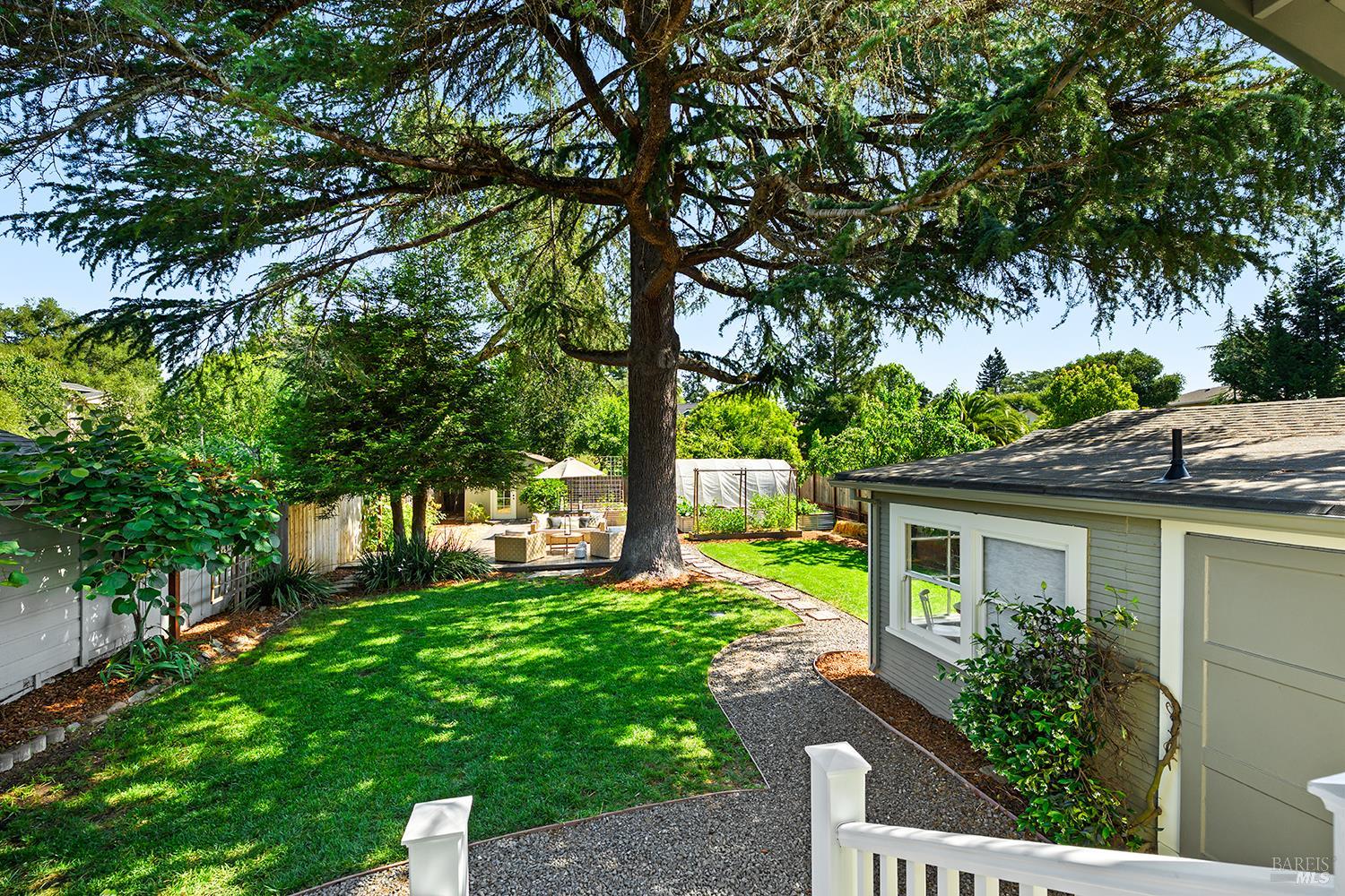 Property photo 43