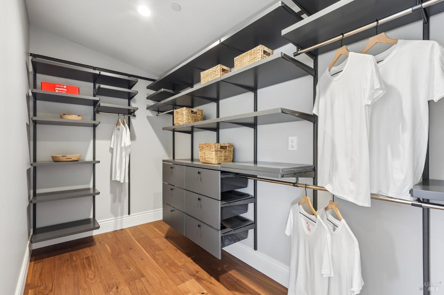 Property photo 48