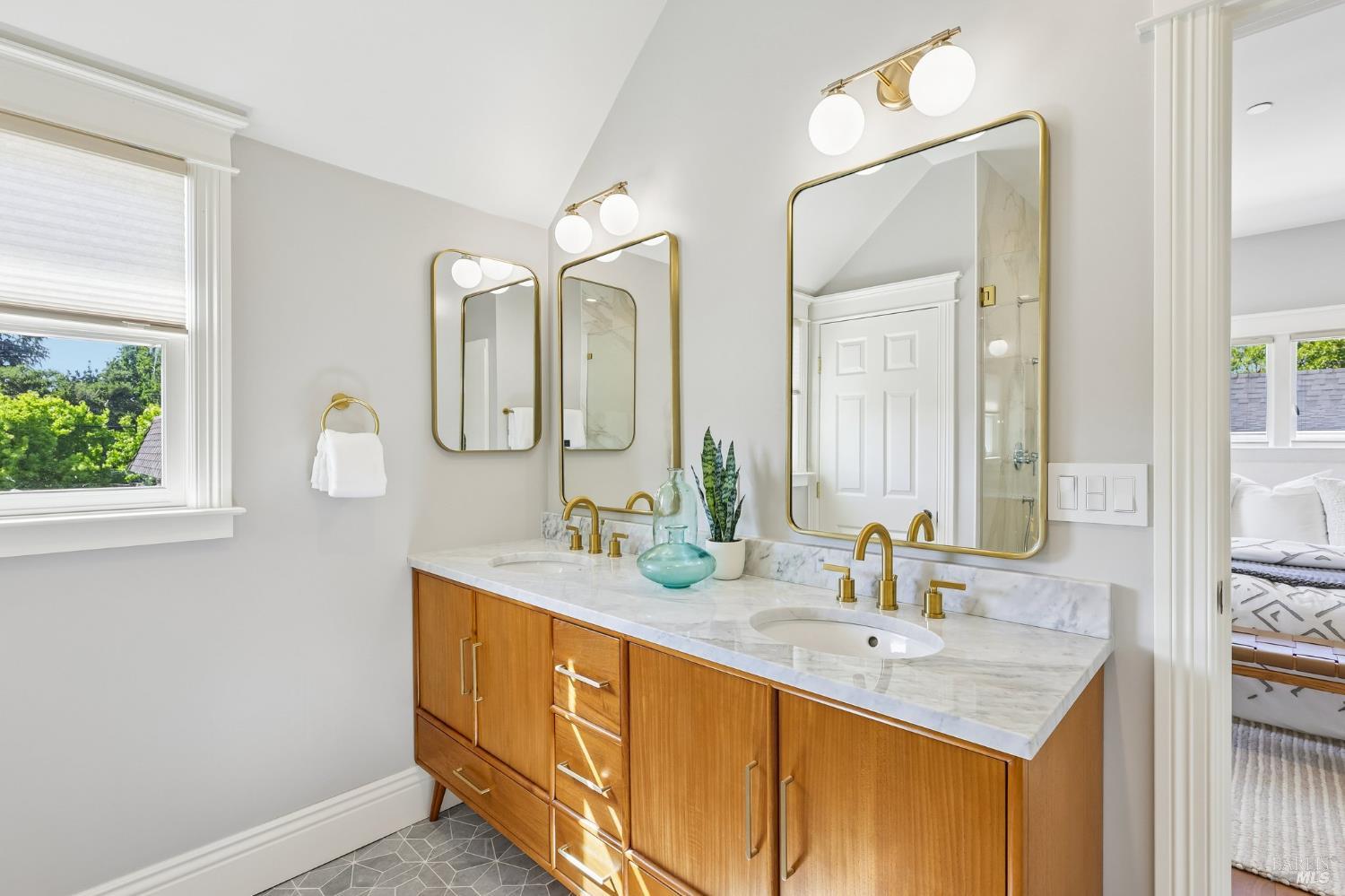Property photo 50