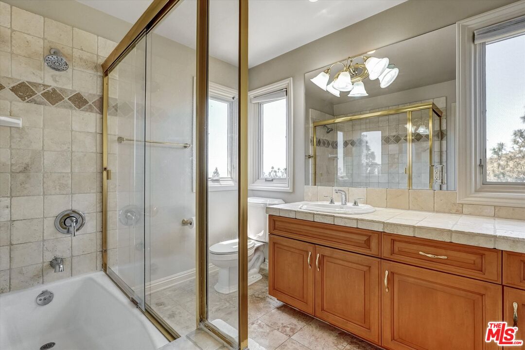 Property photo 46