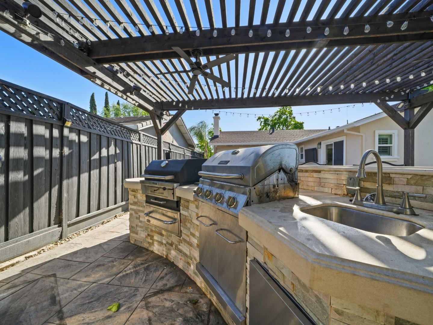 Property photo 46