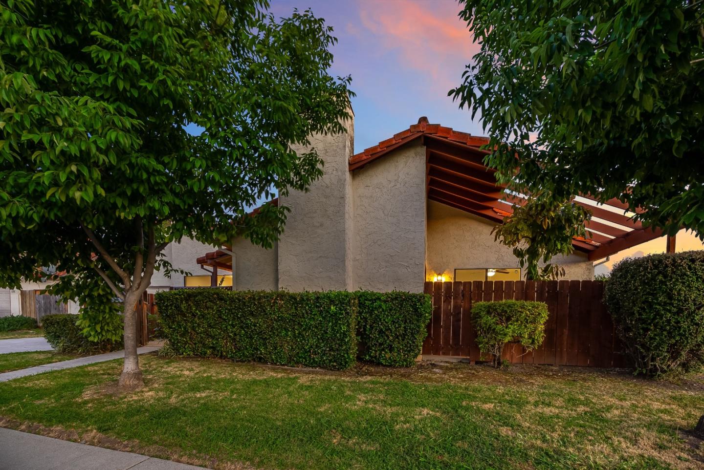 Property photo 48