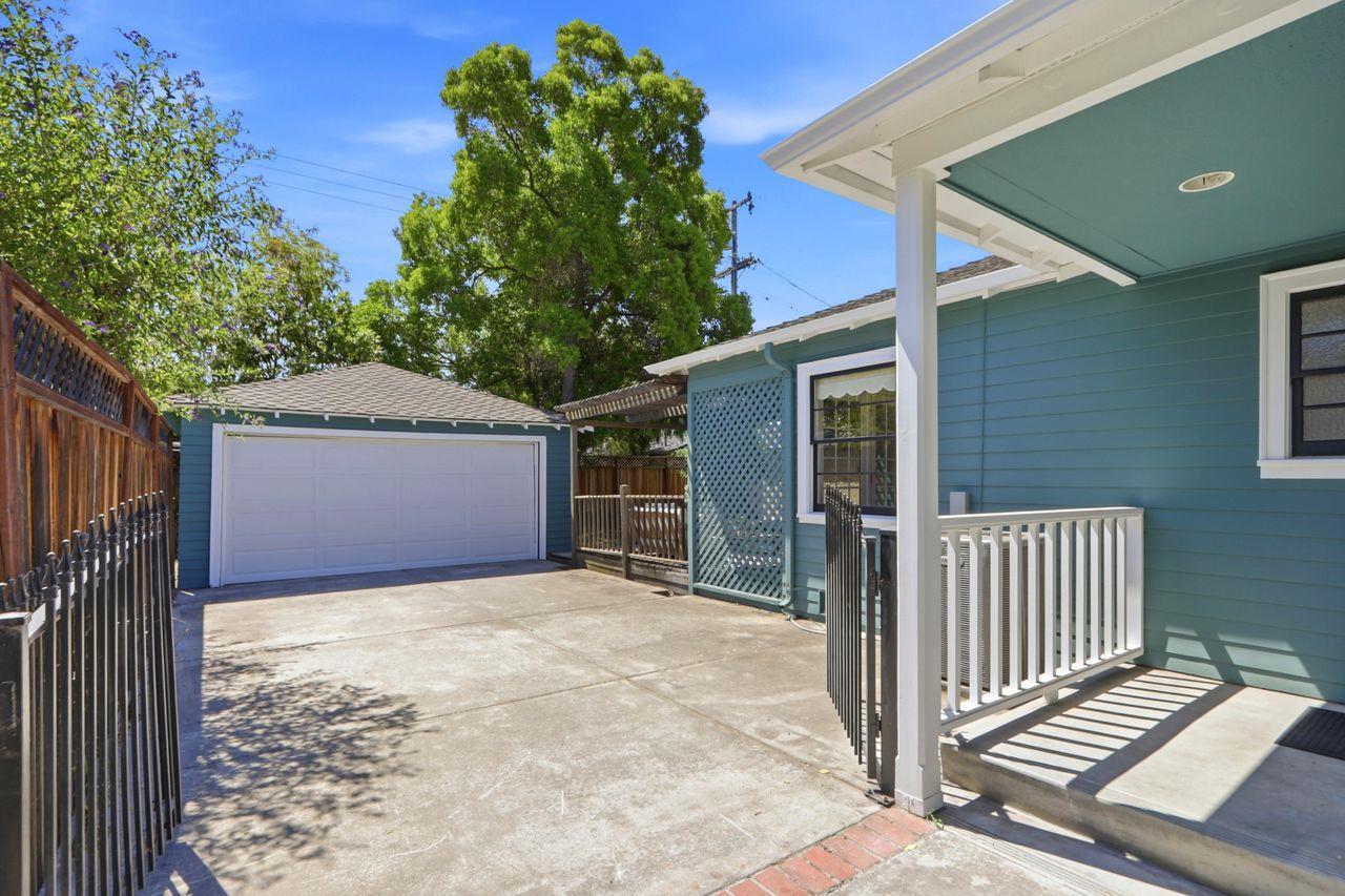 Property photo 48