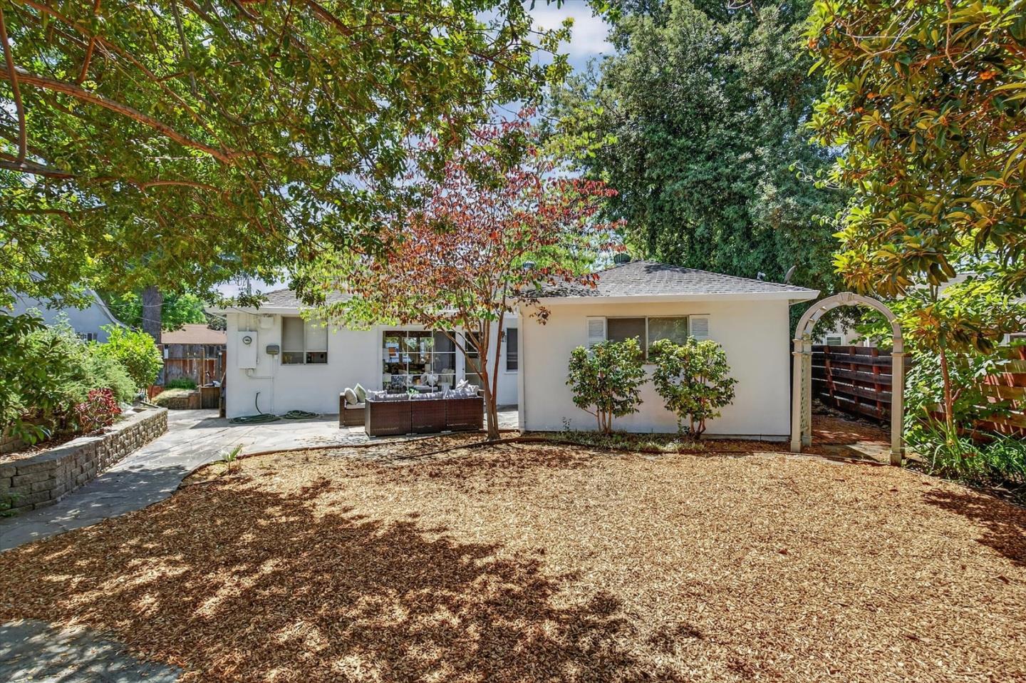 Property photo 33