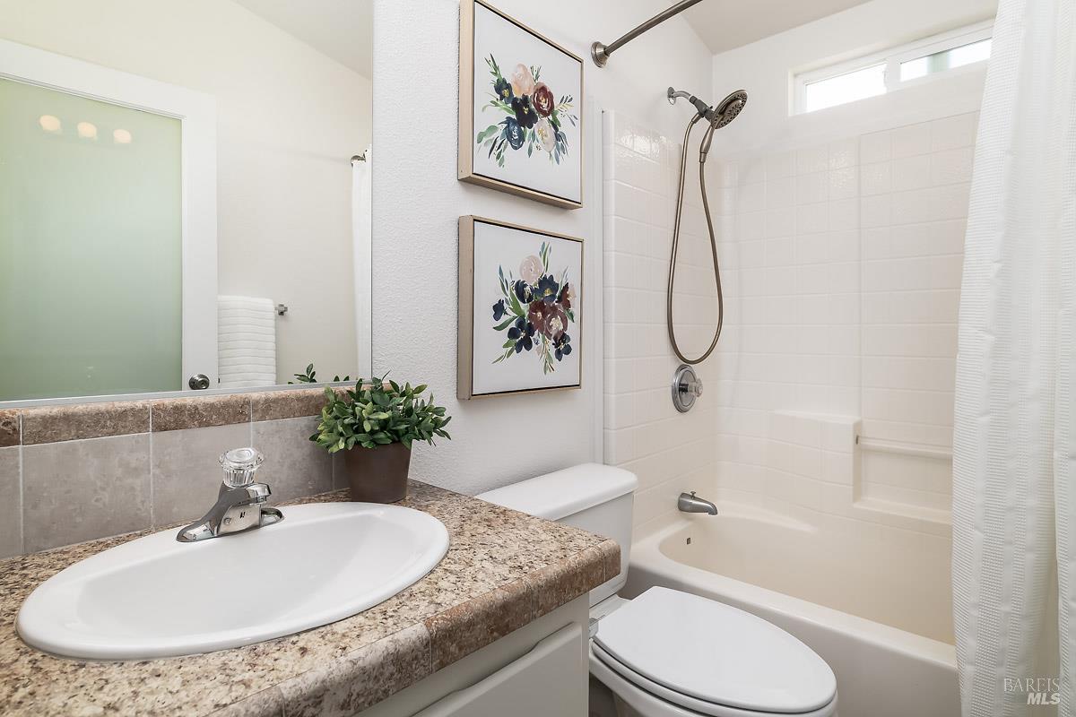 Property photo 31