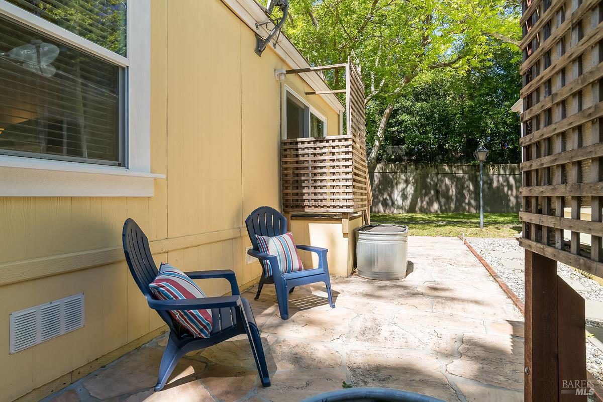 Property photo 33